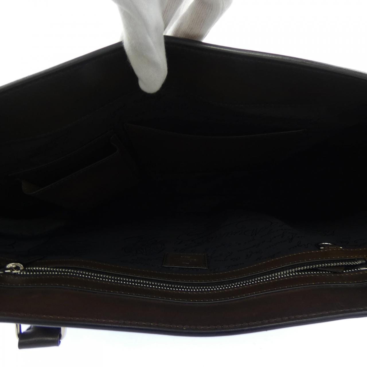 ベルルッティ Berluti トゥジュールスクリット BAG