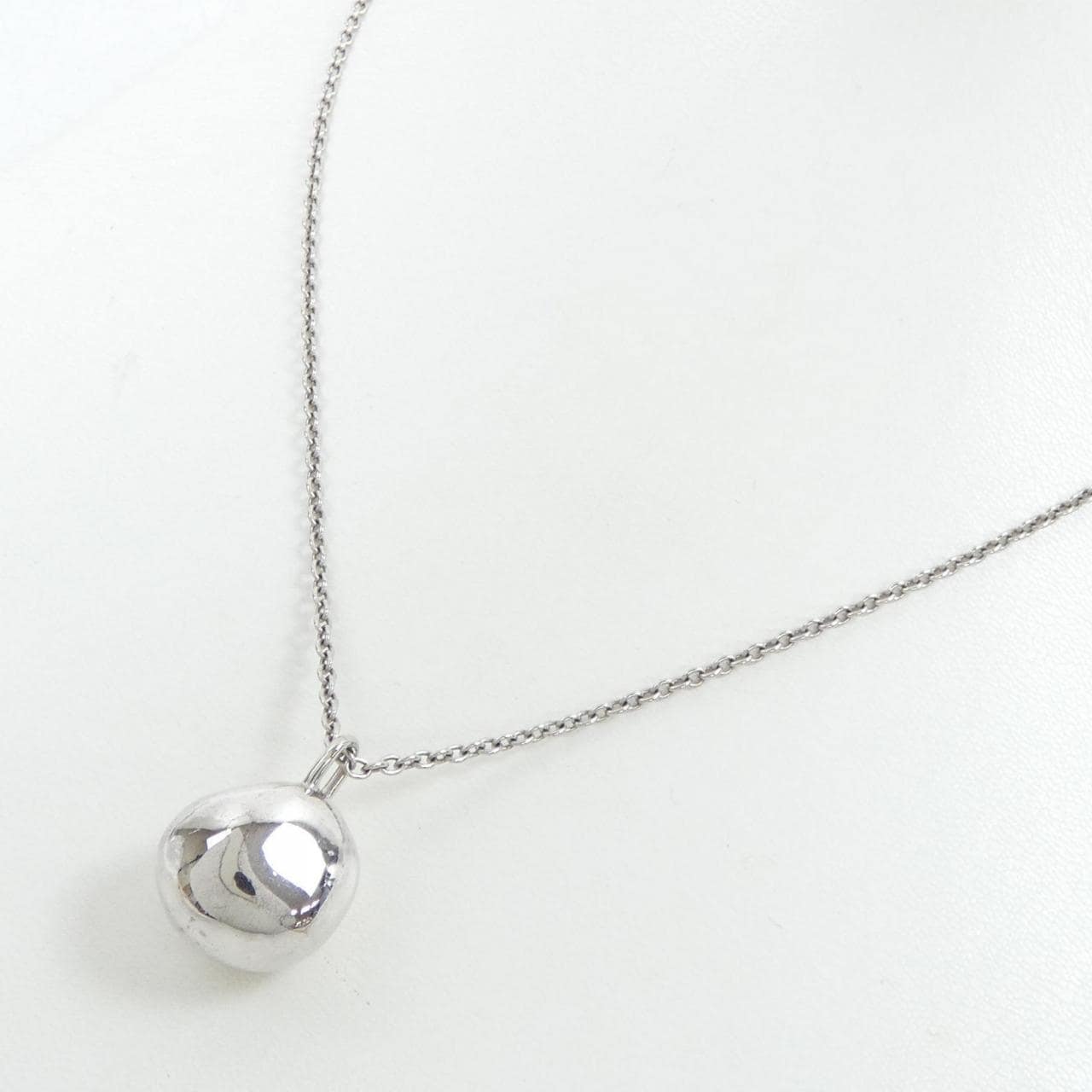 CHIECO+ NECKLACE