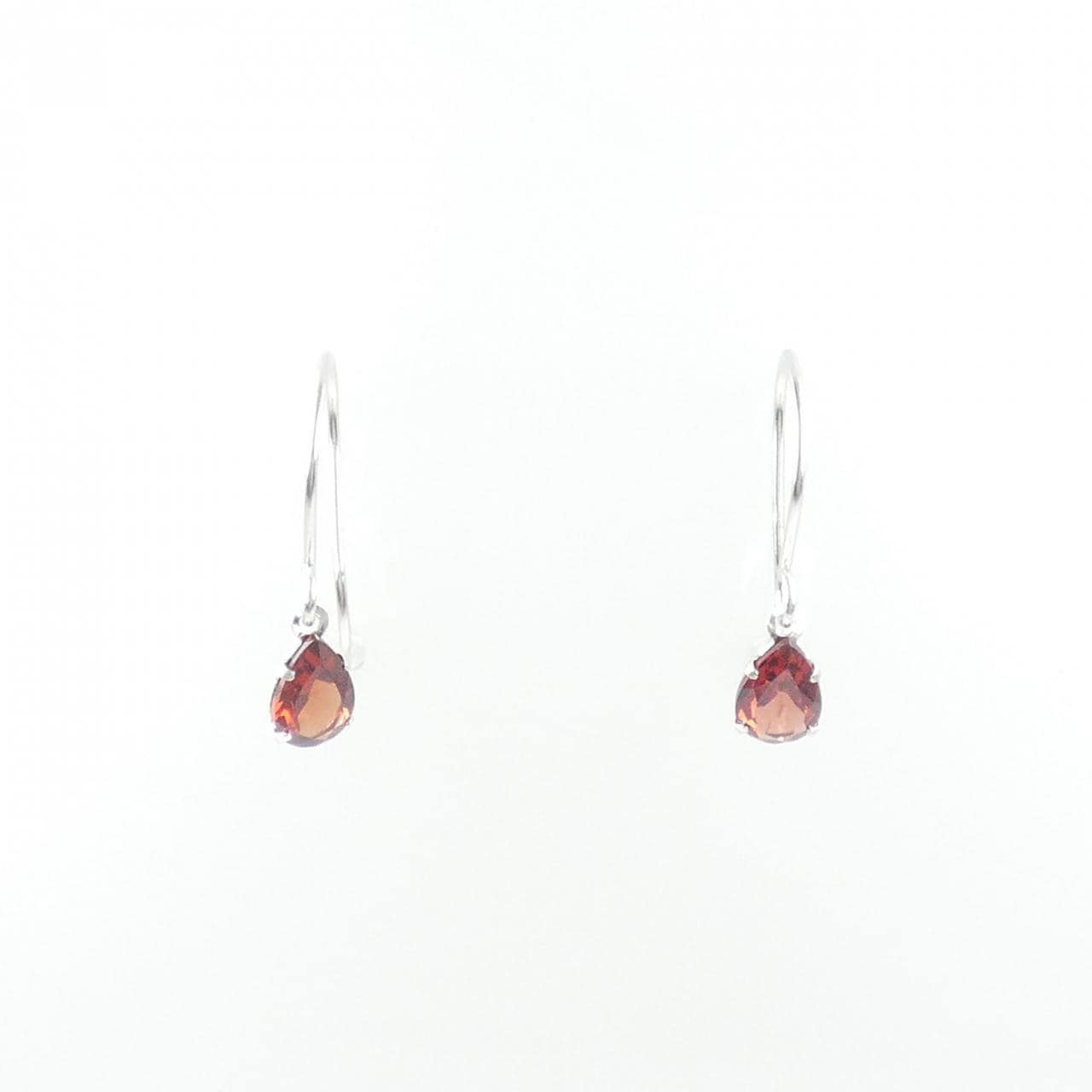PT950 ガーネット ピアス 0.80CT