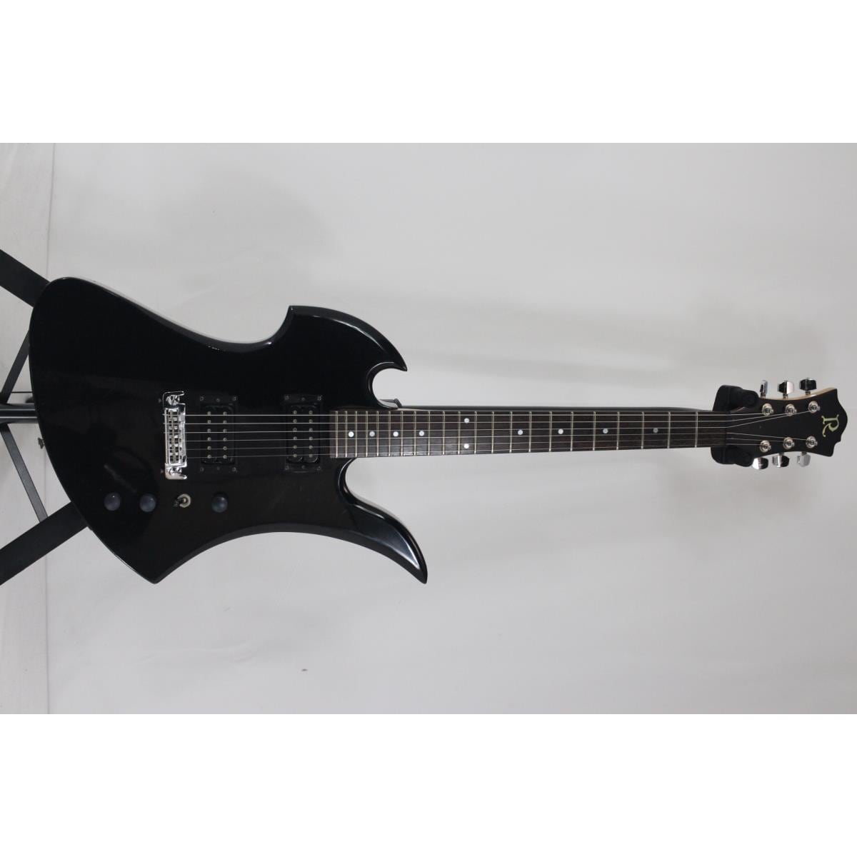 B. C. RICH MG-601