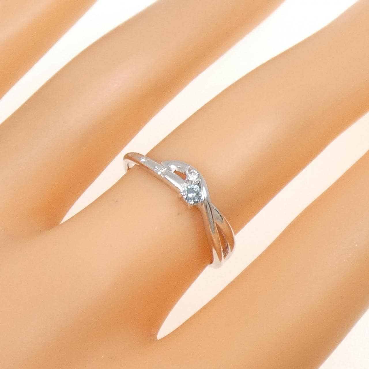 K18WG ダイヤモンド リング 0.05CT