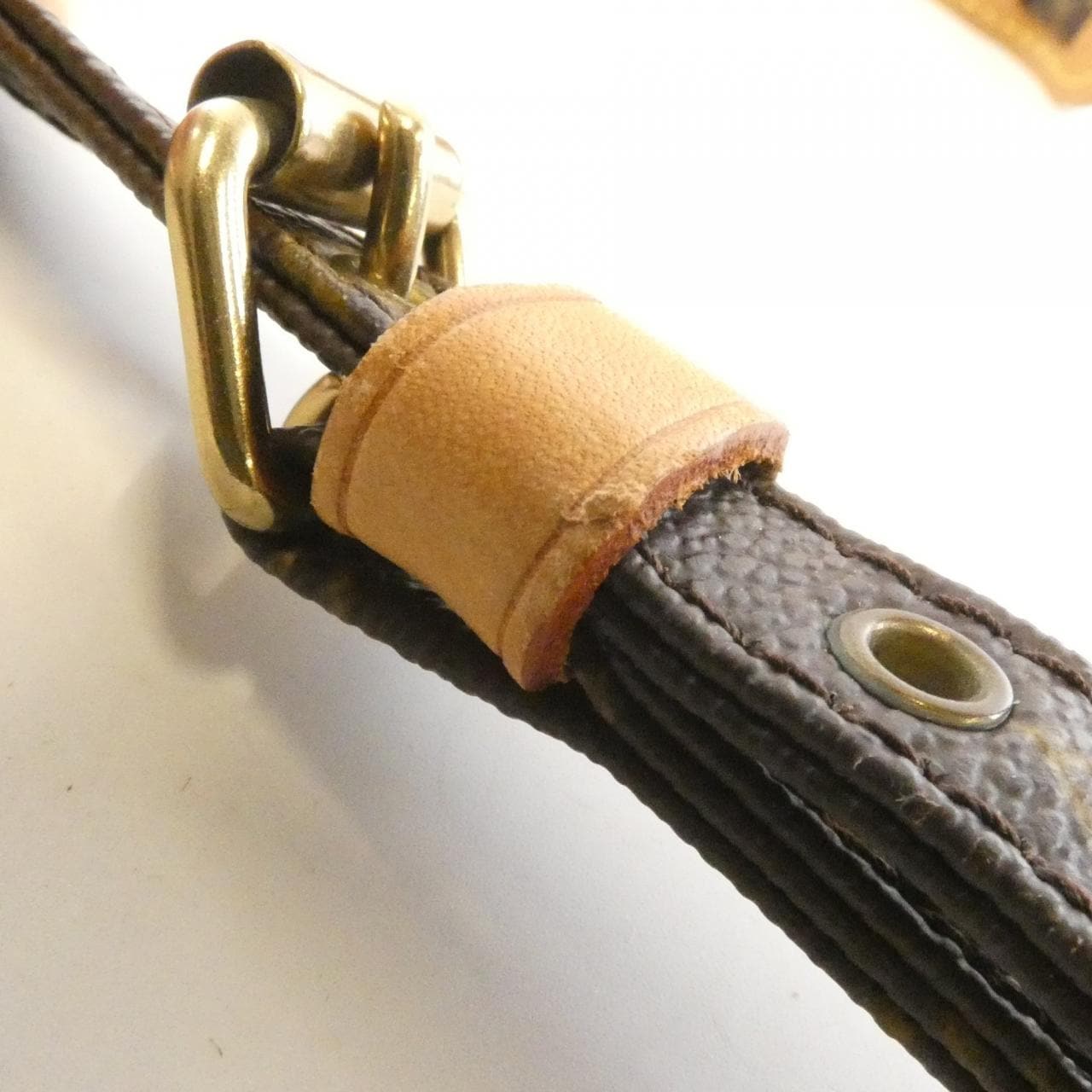 ルイヴィトン モノグラム ダヌーブ M45266 ショルダーバッグ