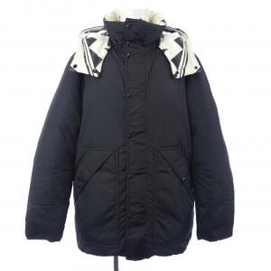 モンクレール MONCLER ダウンジャケット