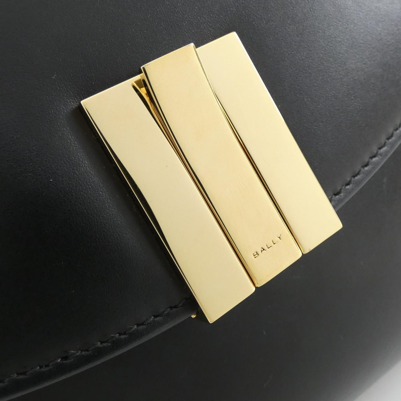 バリー オラム ショルダーバッグ