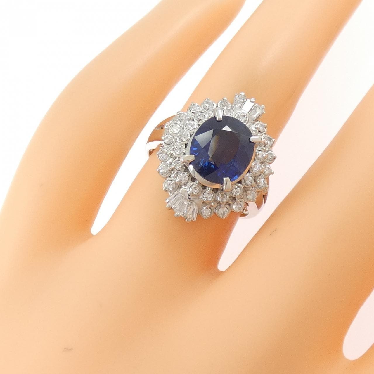 PT900 サファイヤ リング 2.45CT