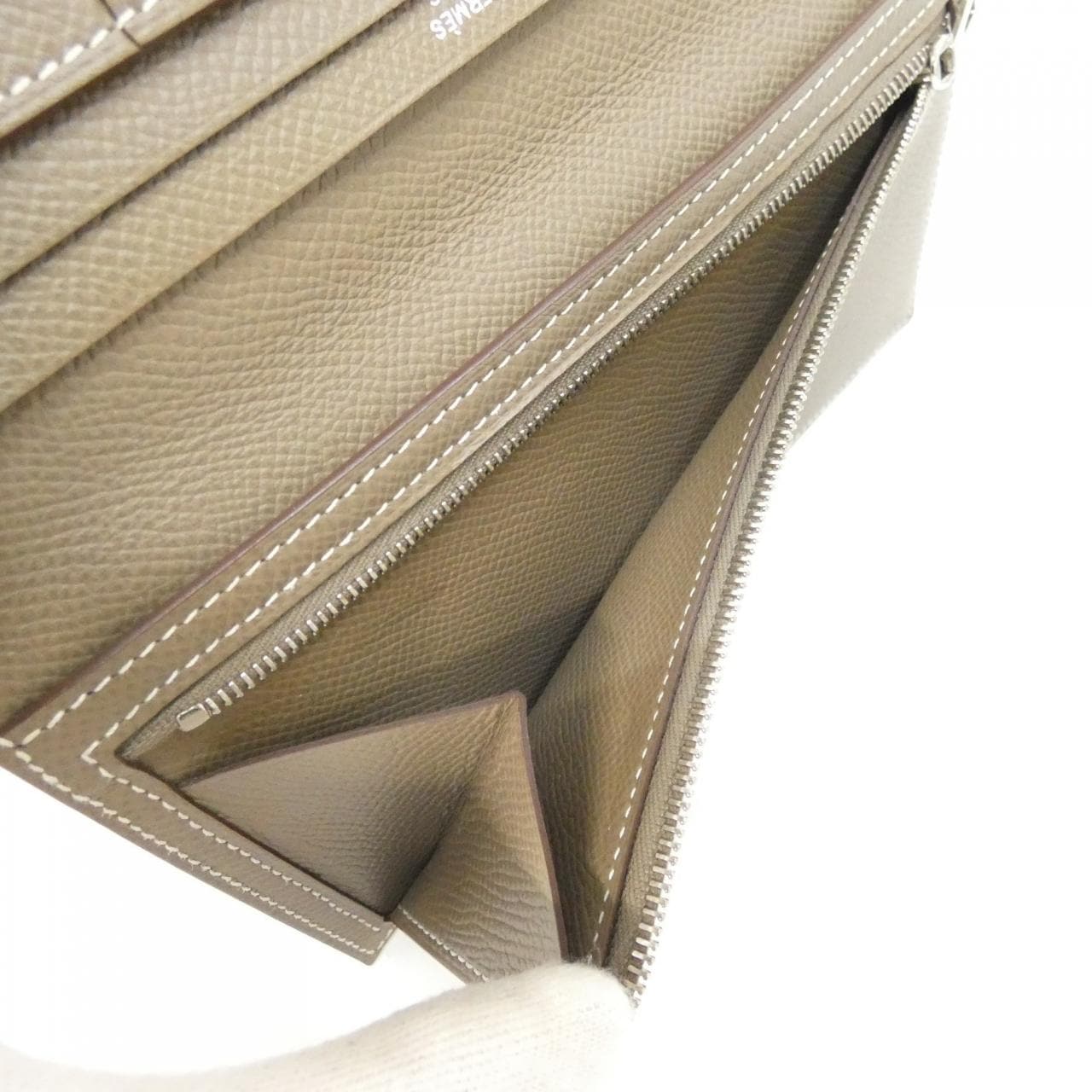 エルメス ベアン スフレ 039785CK 財布