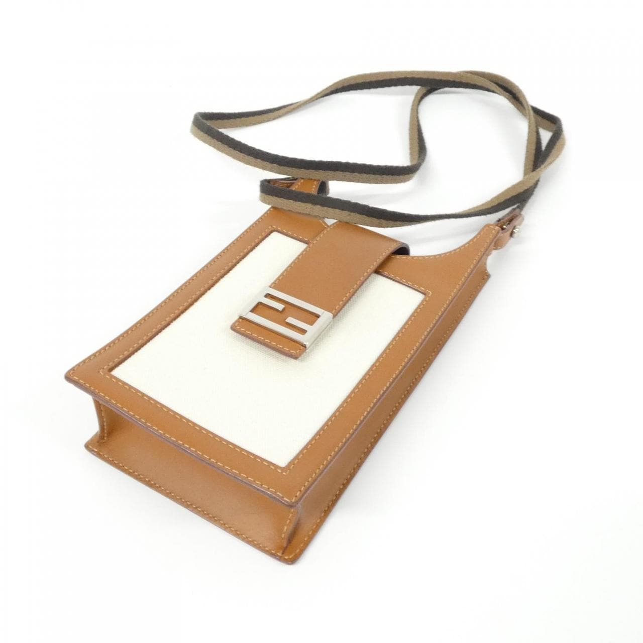 フェンディ 7AR944 AFBC フォンケース