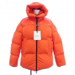 モンクレール MONCLER ダウンジャケット