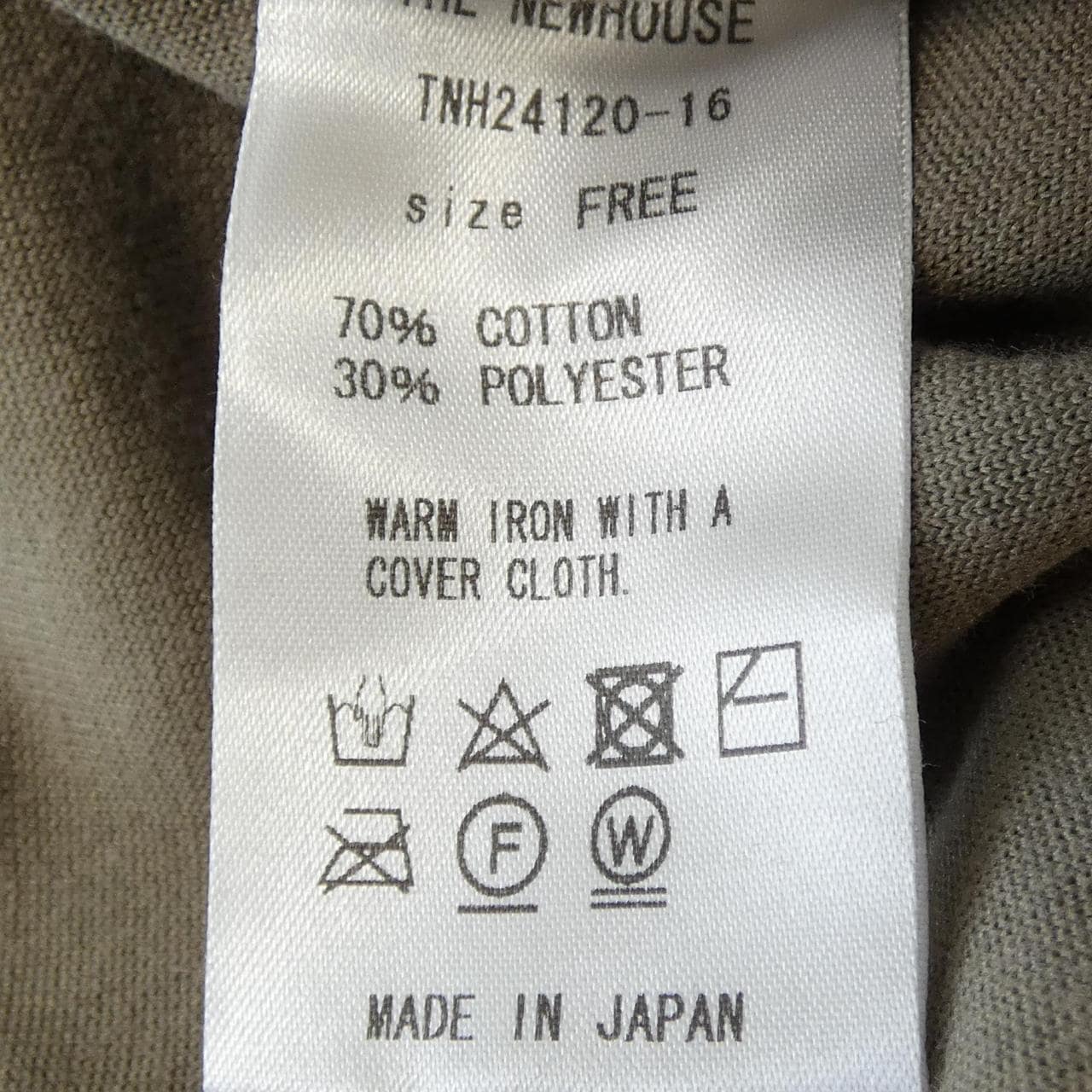 ザニューハウス THE NEWHOUSE トップス