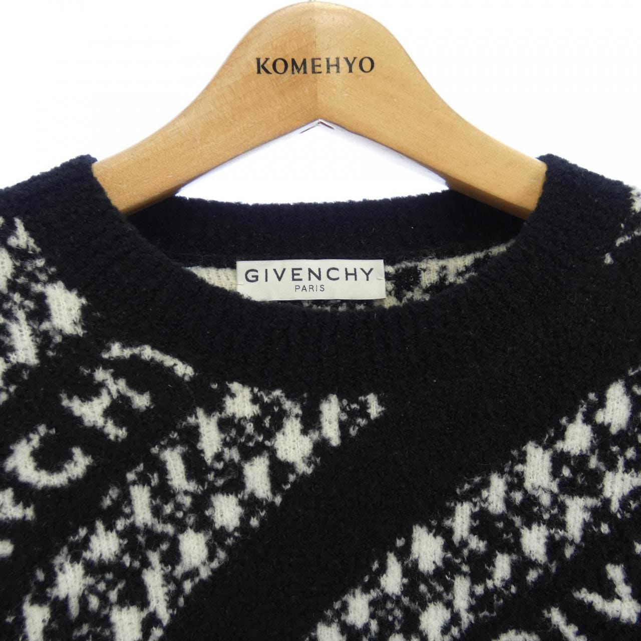 ジバンシー GIVENCHY ニット