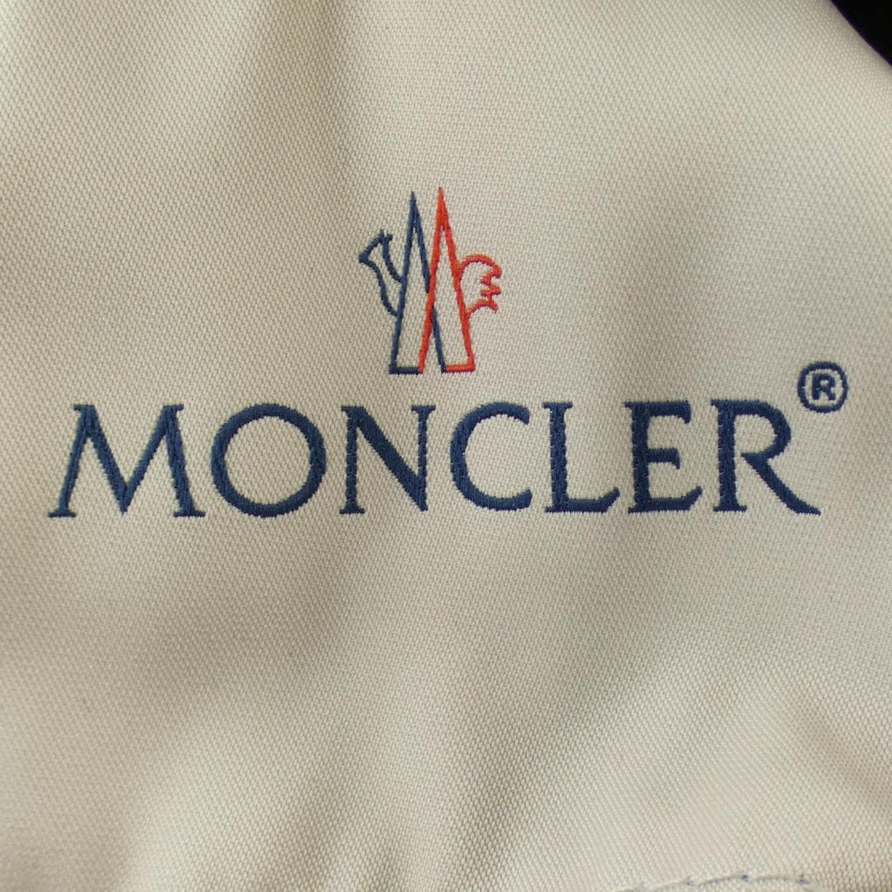 MONCLER THOULE 羽絨背心