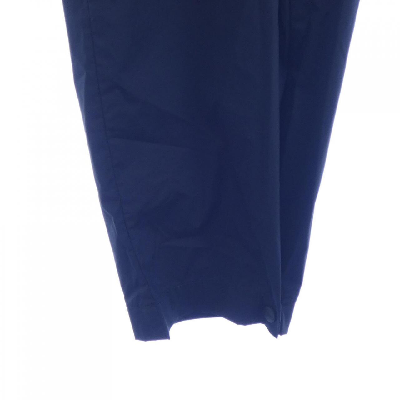 ヘルノ Herno パンツ