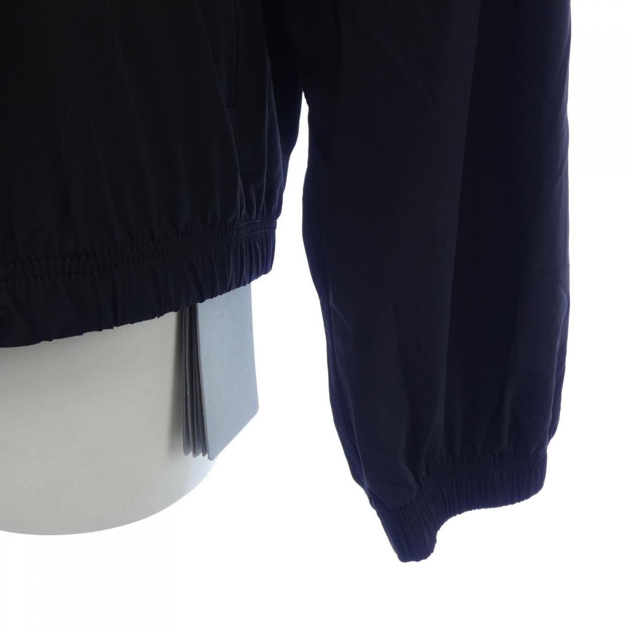 バレンシアガ BALENCIAGA ACTIVEWEAR 794787 TQO35 ブルゾン