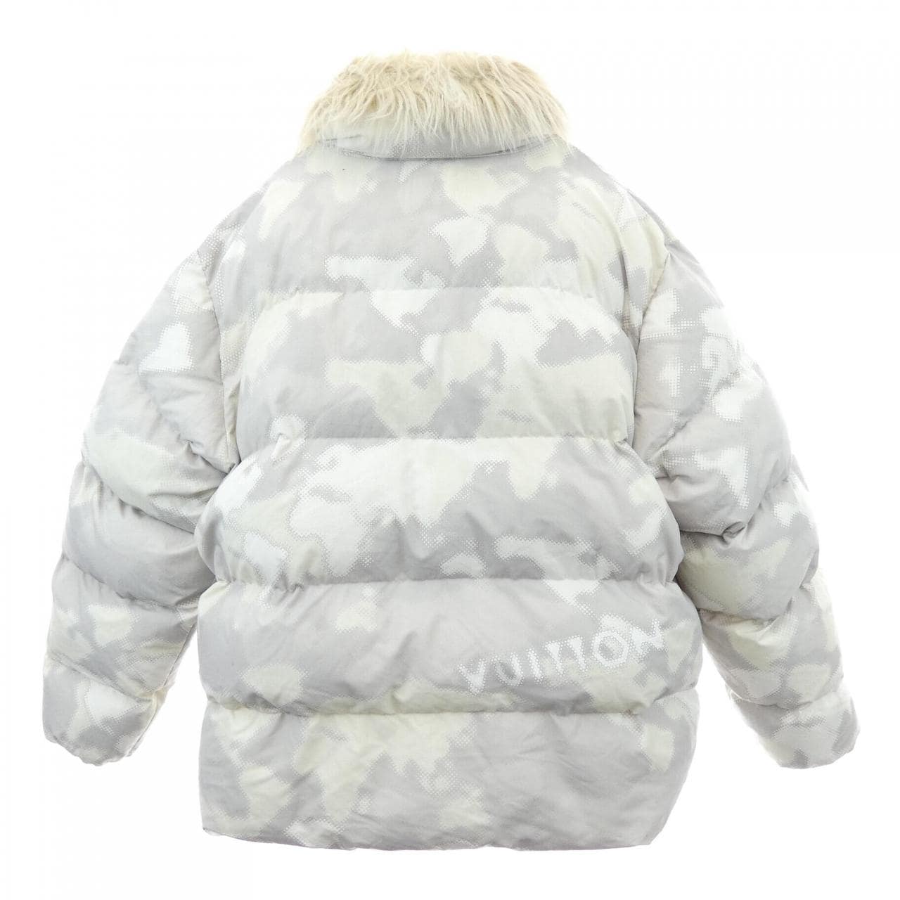 ルイヴィトン LOUIS VUITTON HQB08EFTN ダウンジャケット