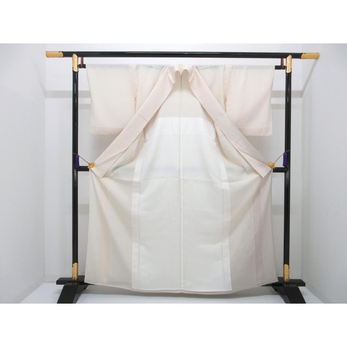 単衣　変わり竪絽訪問着　友禅加工刺繍入り　ボカシ染