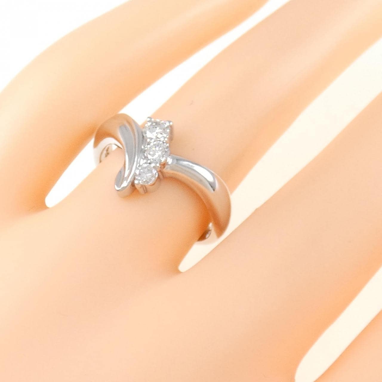 PT ダイヤモンド リング 0.28CT