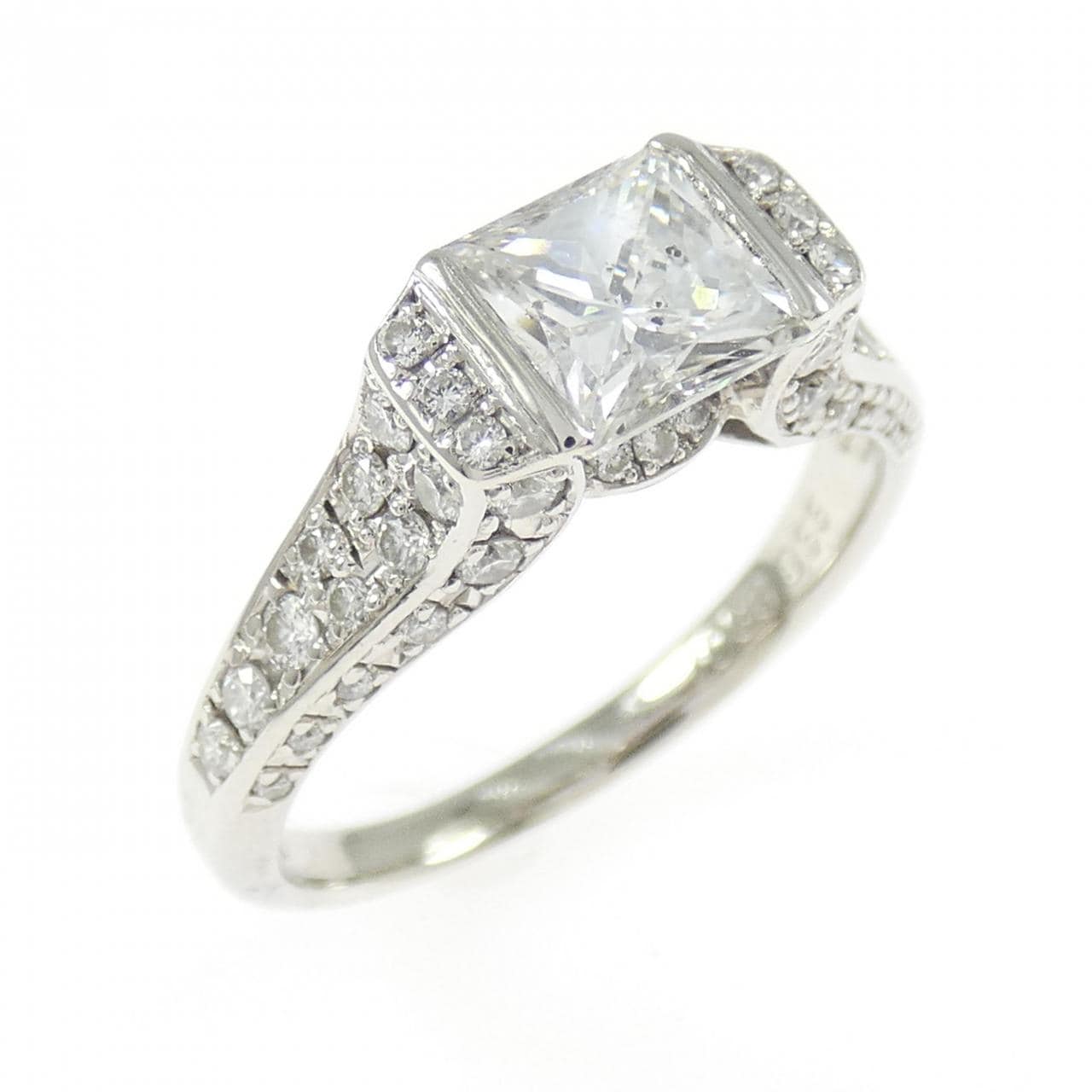 PT900 ダイヤモンド リング 1.036CT