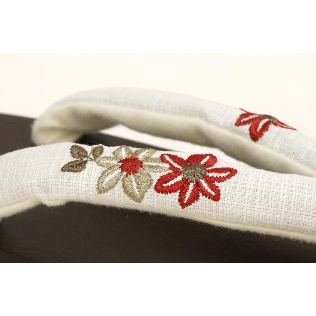 【新品】女下駄　鉄線　Ｆサイズ