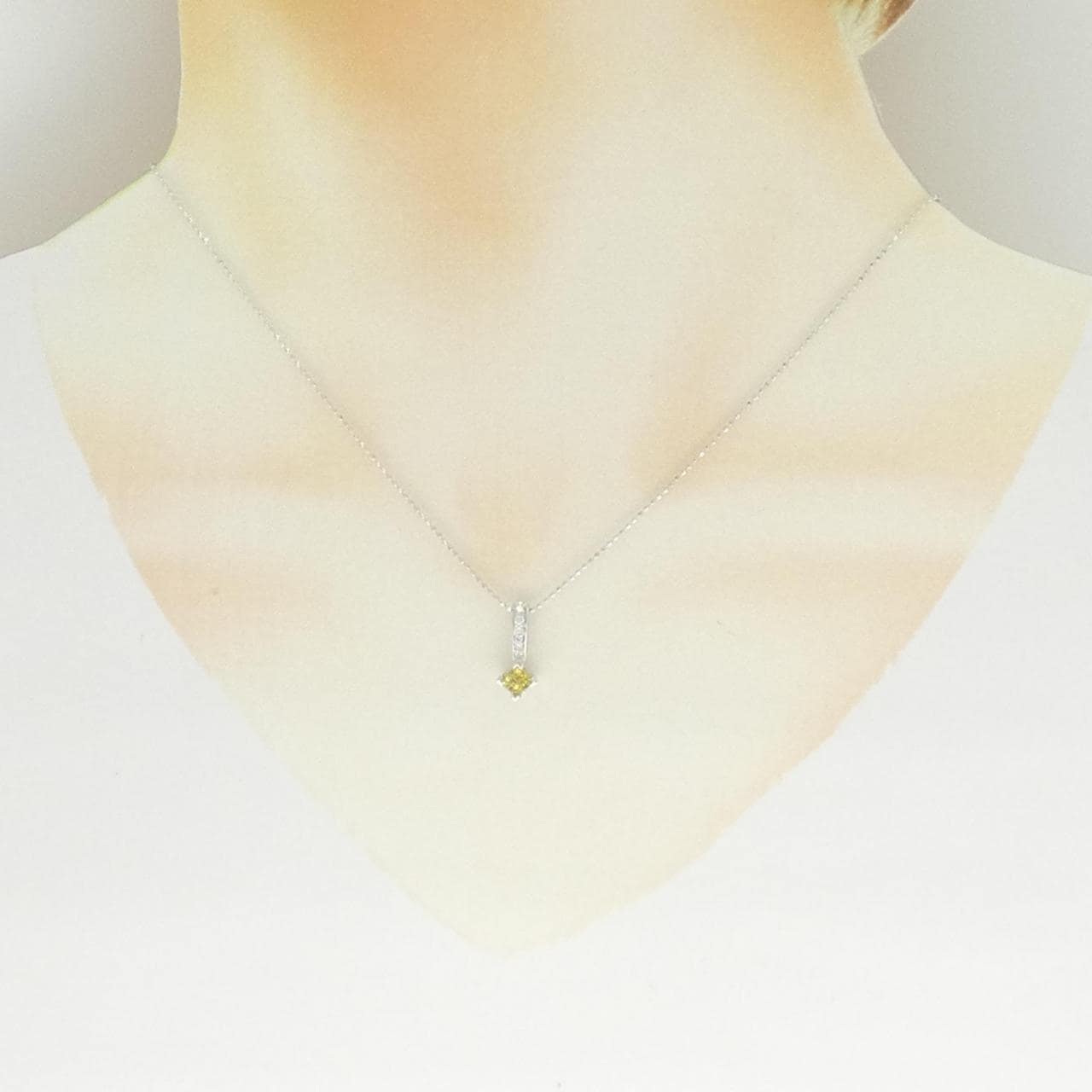 K18WG/750WG ダイヤモンド ネックレス