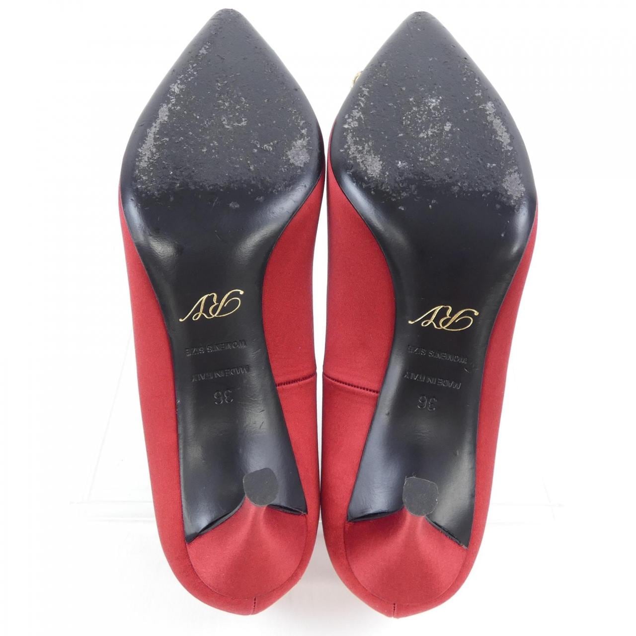 ROGER VIVIER VIVIER 泵