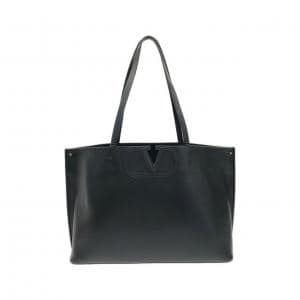 ヴァレンティノガラヴァーニ バッグ