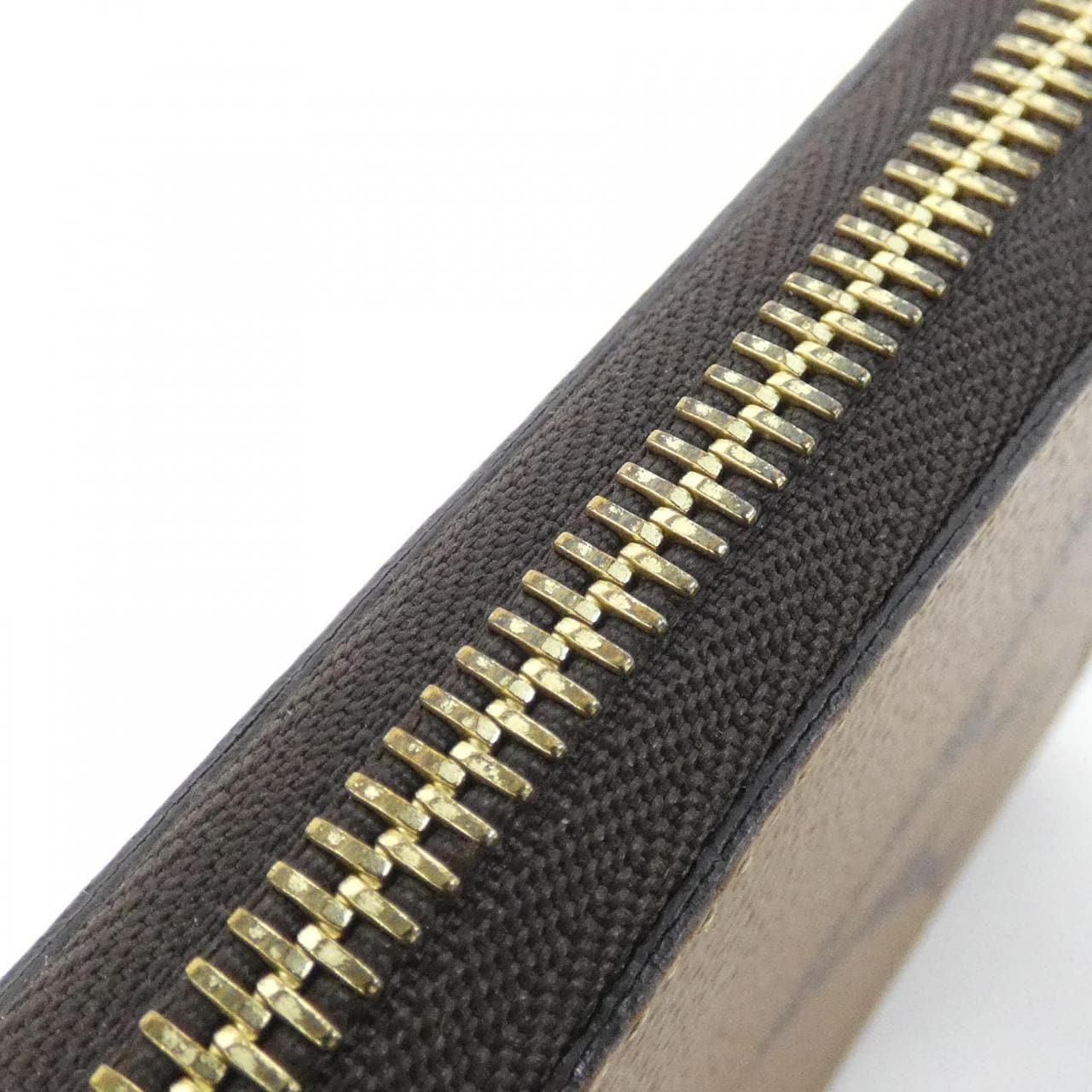 ルイヴィトン モノグラム ジャイアント ジッピー ウォレット M69353 財布