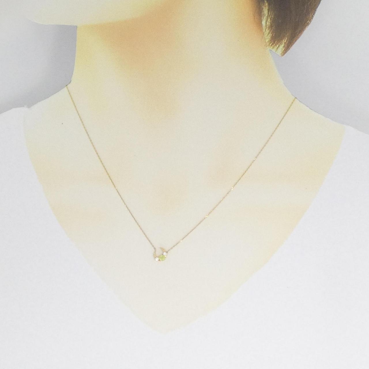 STAR JEWELRY Moon Necklace