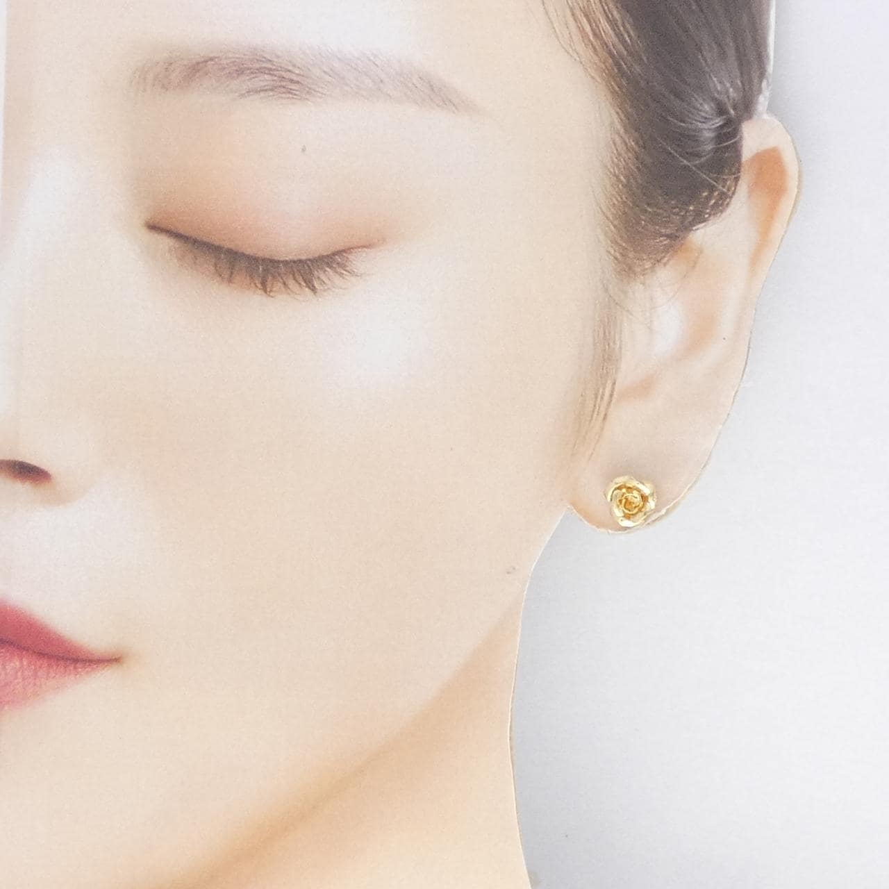 【新品】K18YG ローズ ピアス