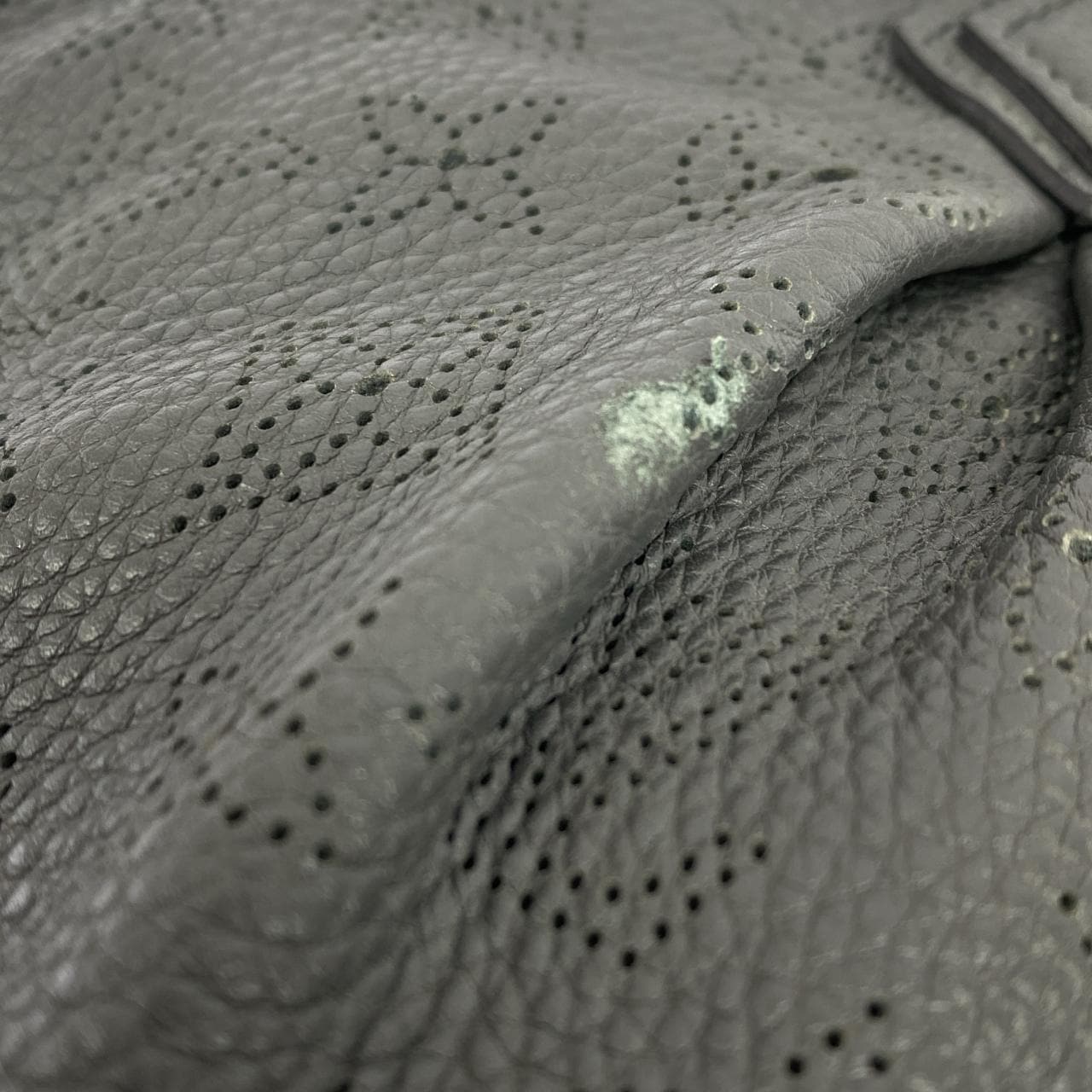 ルイヴィトン マヒナ ステラ M93178 バッグ