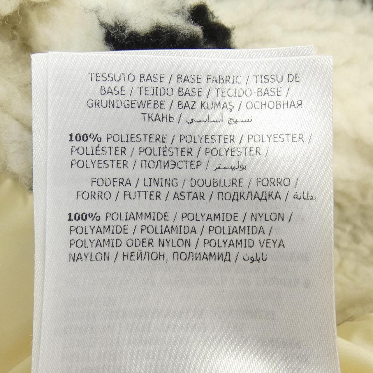 モンクレール MONCLER F20918G77000 899AJ ブルゾン