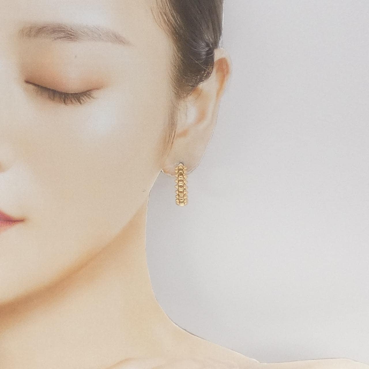 カルティエ クラッシュ スモール ピアス