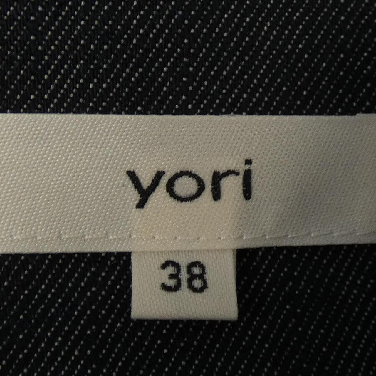 ヨリ yori ジャケット