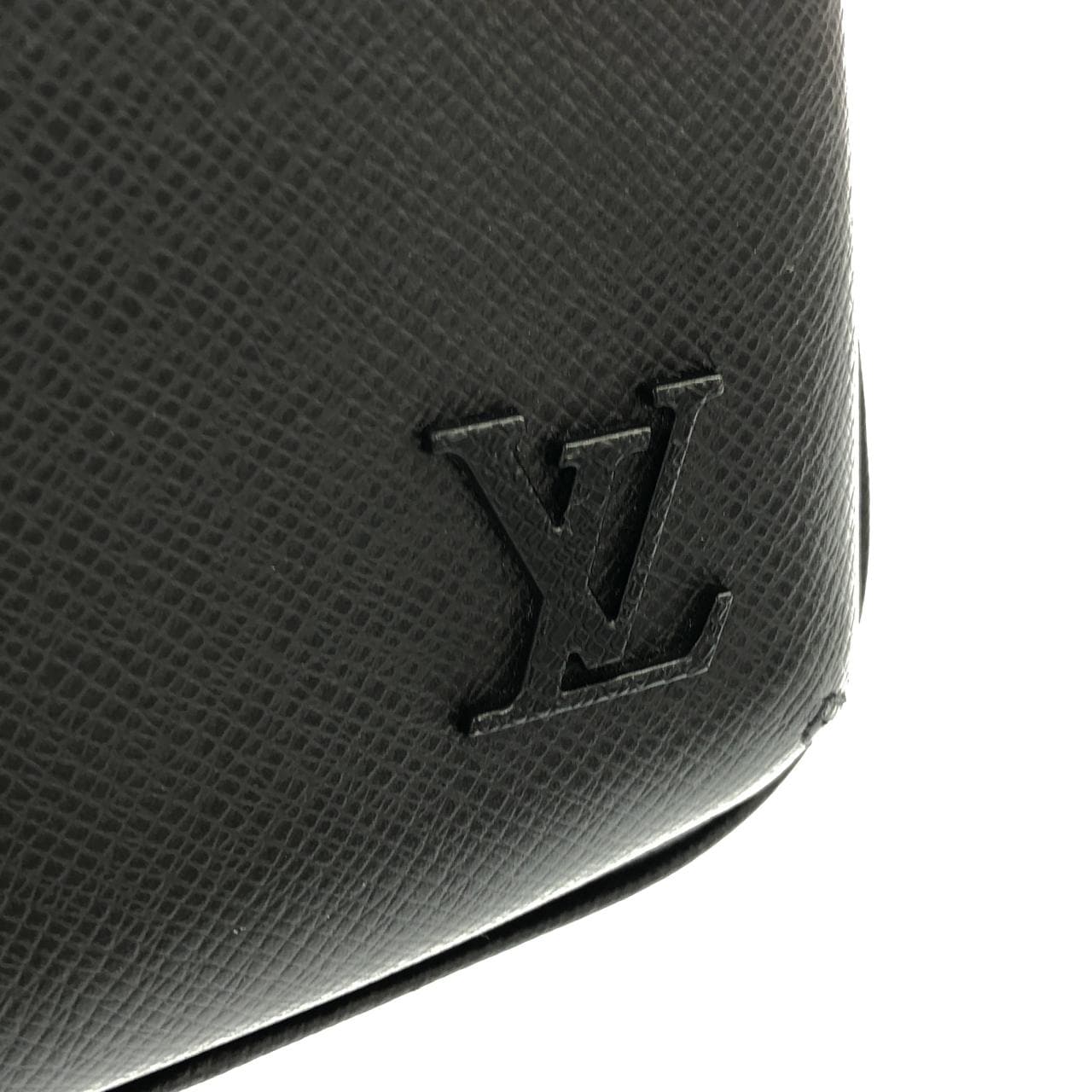 ルイヴィトン タイガ アヴェニュー スリングバッグ M30863 ショルダーバッグ