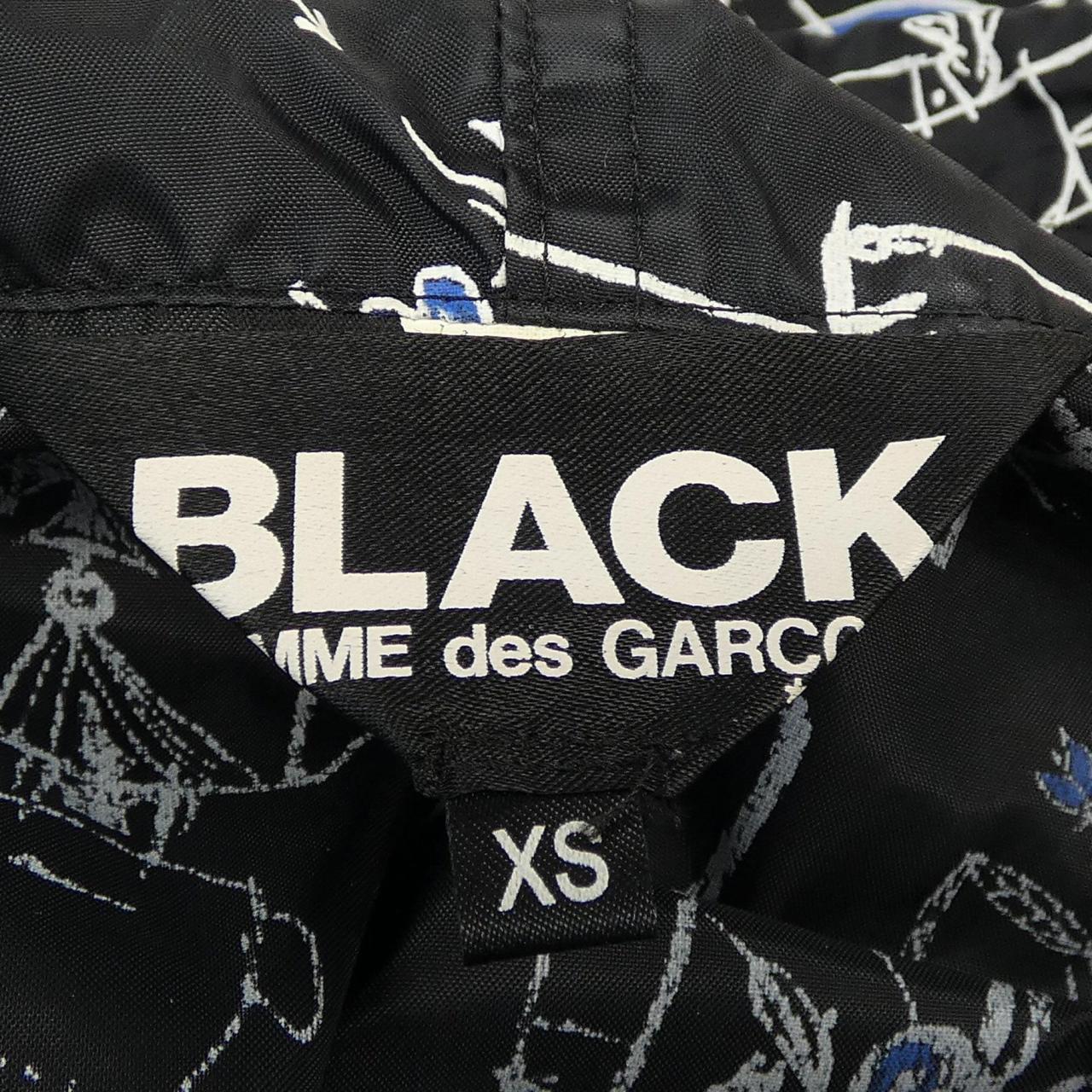 ブラックコムデギャルソン BLACK GARCONS パーカー