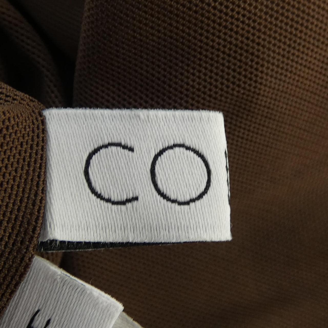 コラム COLUMN トップス