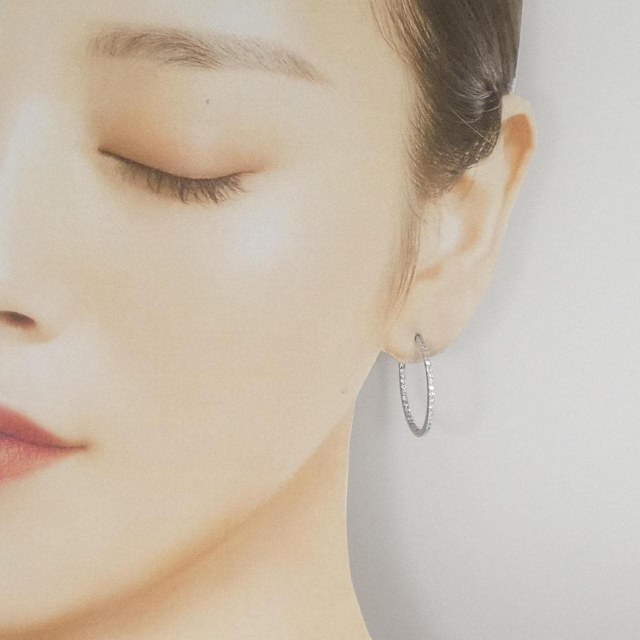 K18WG ダイヤモンド フープ ピアス 0.60CT