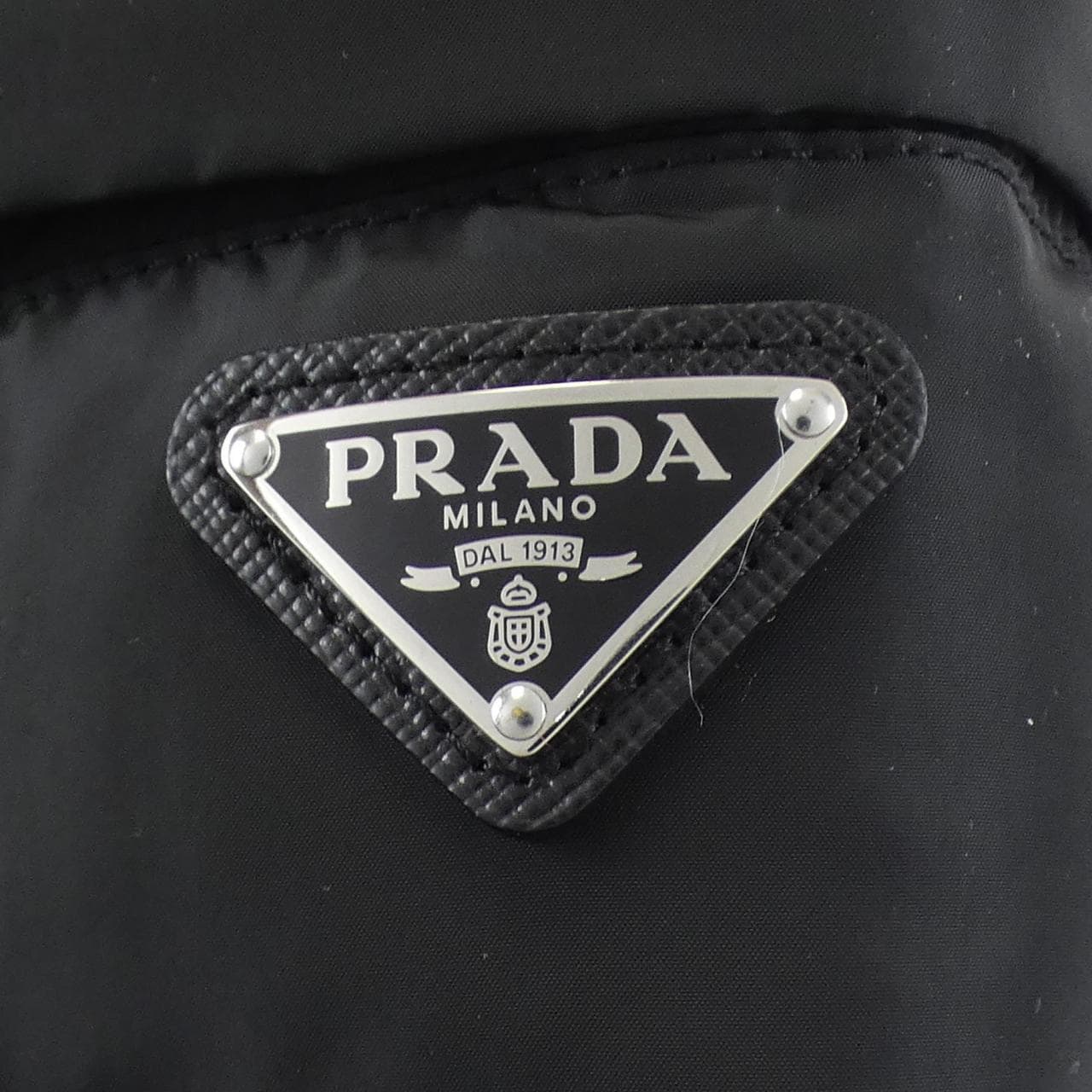 プラダ PRADA トライアングルロゴ 291794 R202 1060 ダウンコート