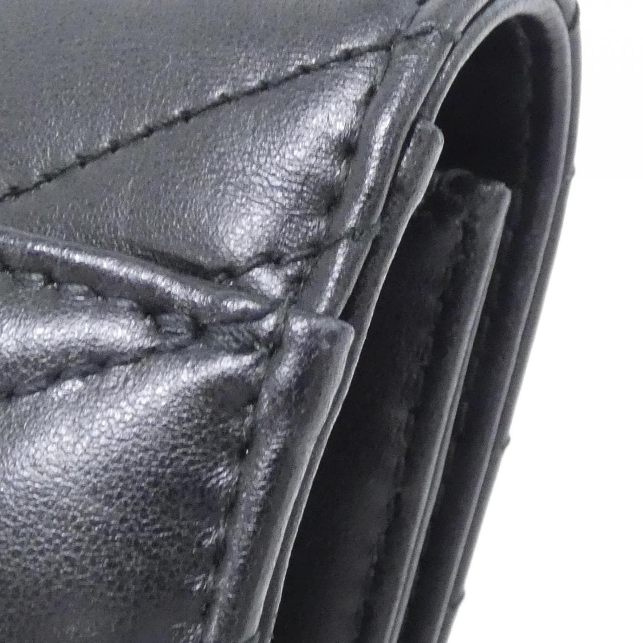 グッチ GG MARMONT 498079 DTD1T バッグ