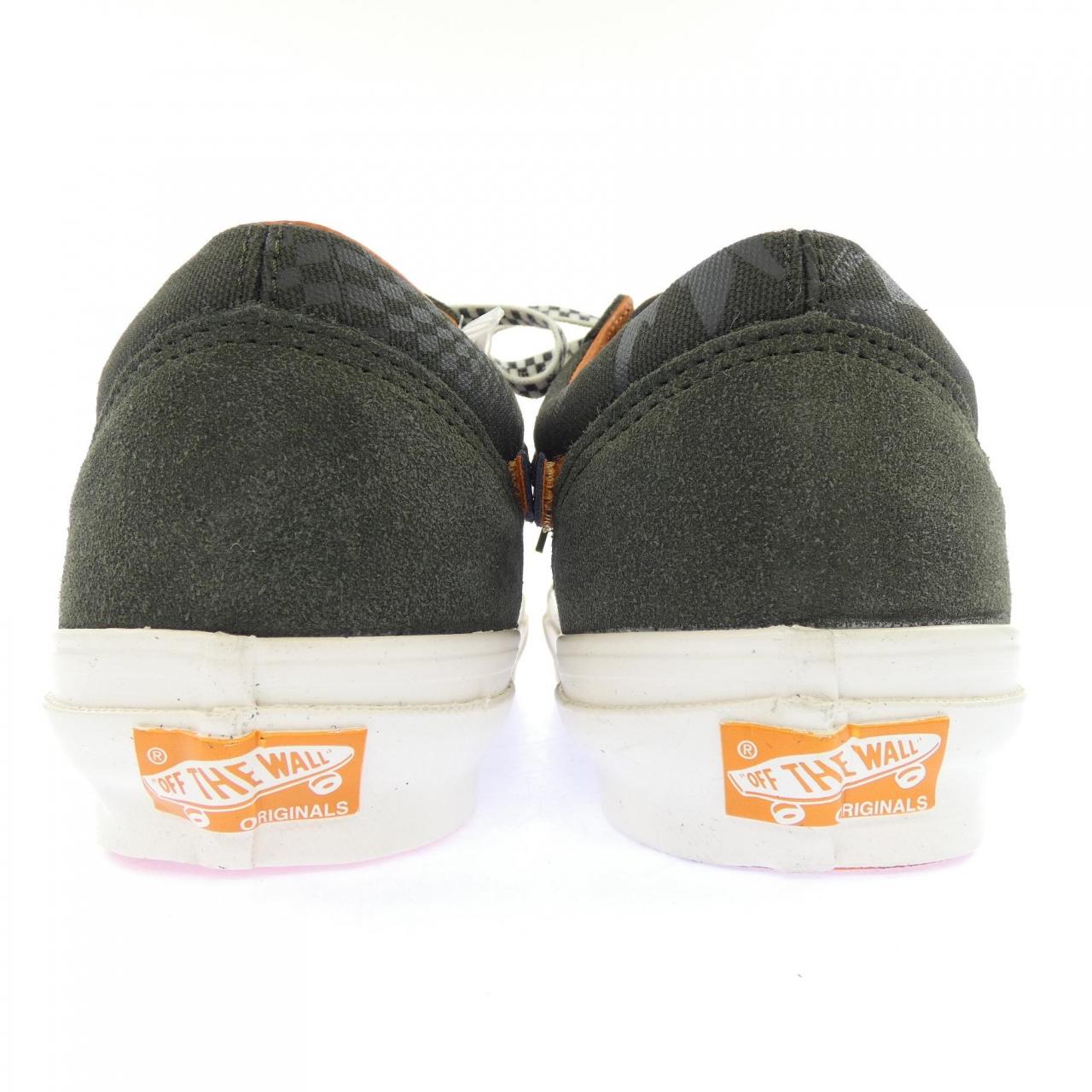 バンズ VANS VN0A4P3XWW61 スニーカー