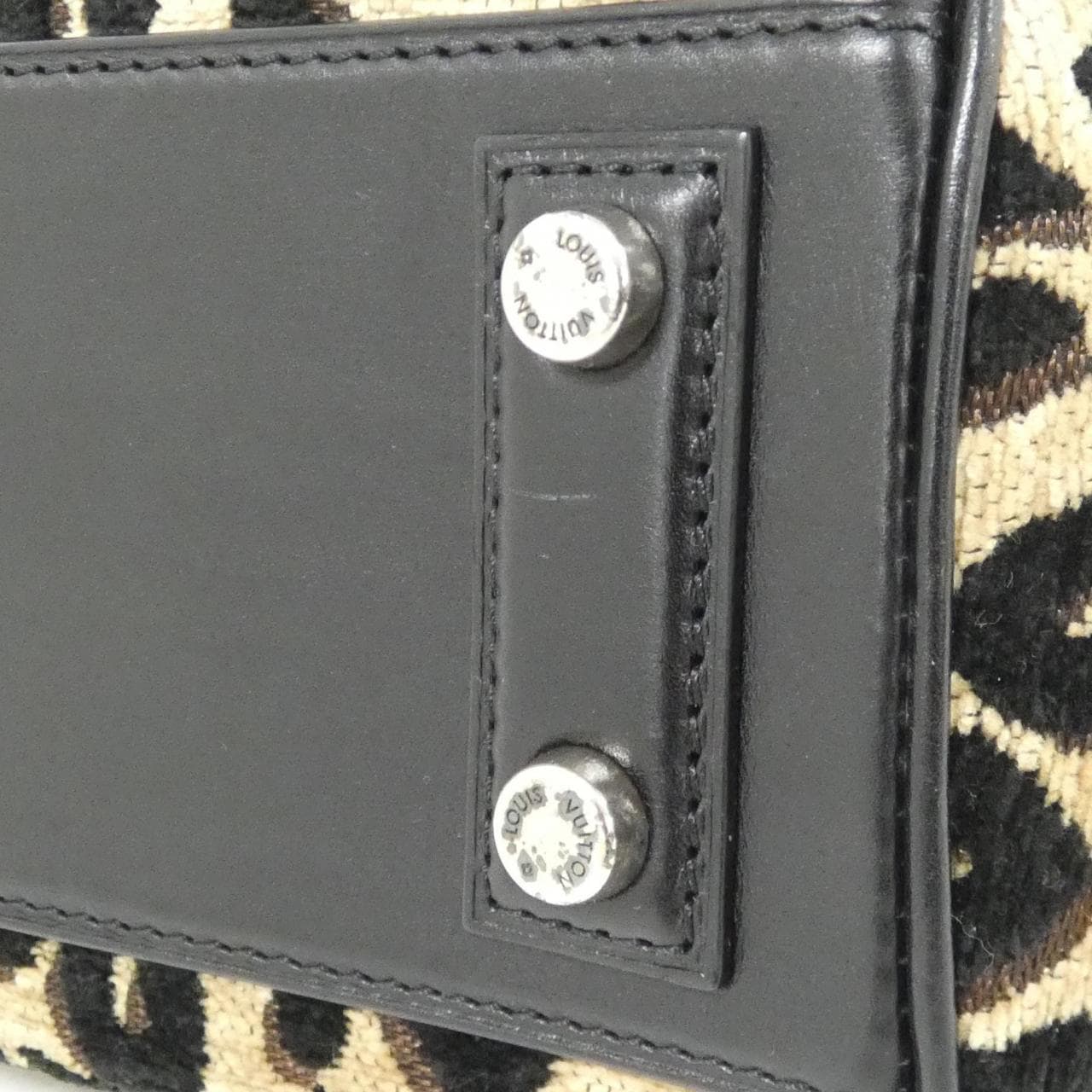 ルイヴィトン レオパード ベイビー M94257 バッグ