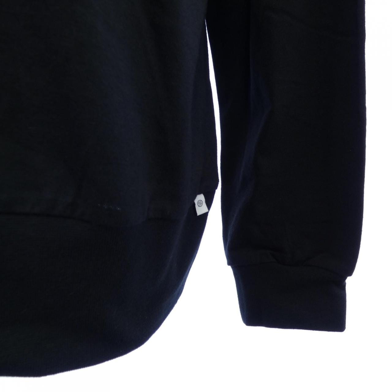 アンティーチポ ANTICIPO トップス