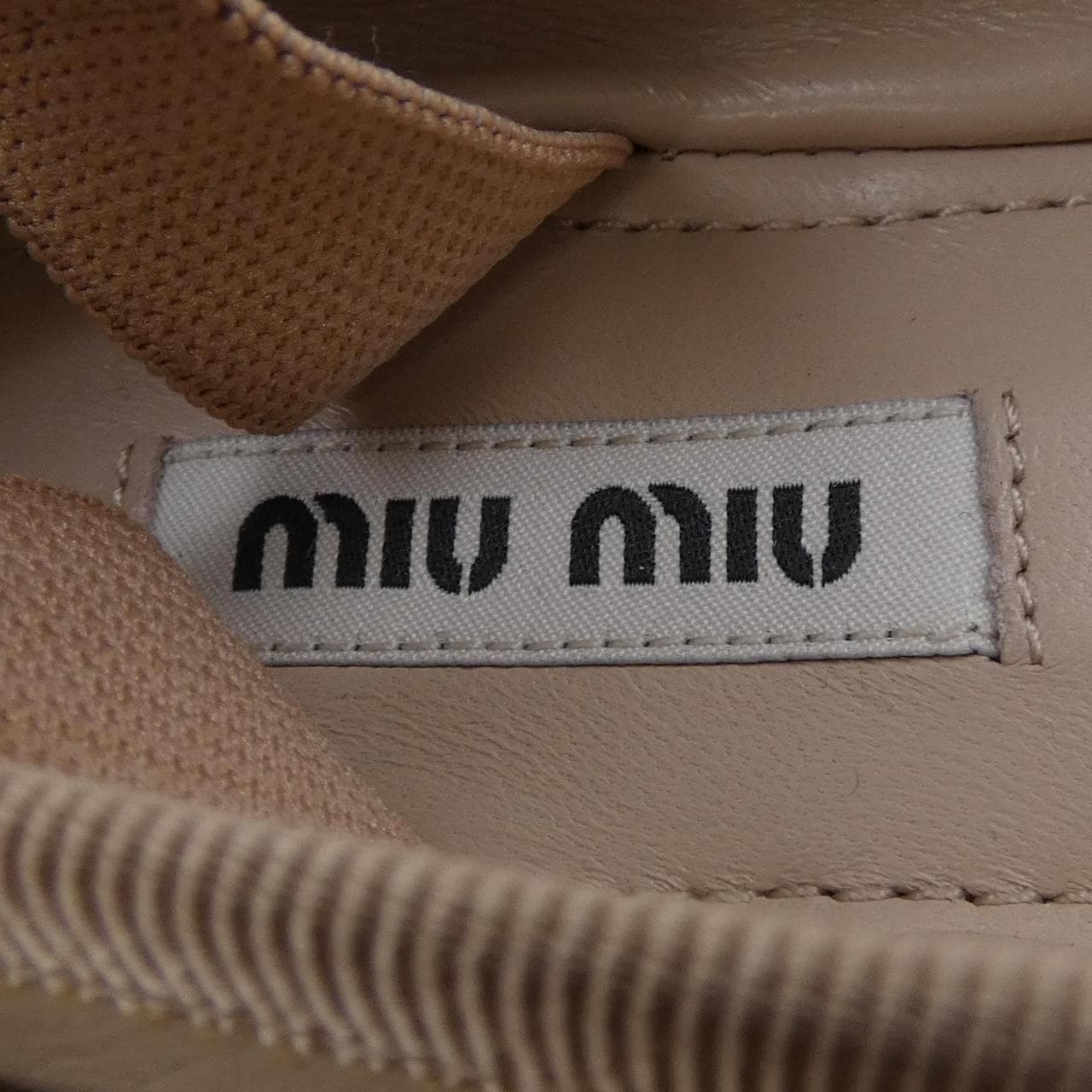 ミュウミュウ MIU MIU レザーバレリーナ 5F794D フラットシューズ