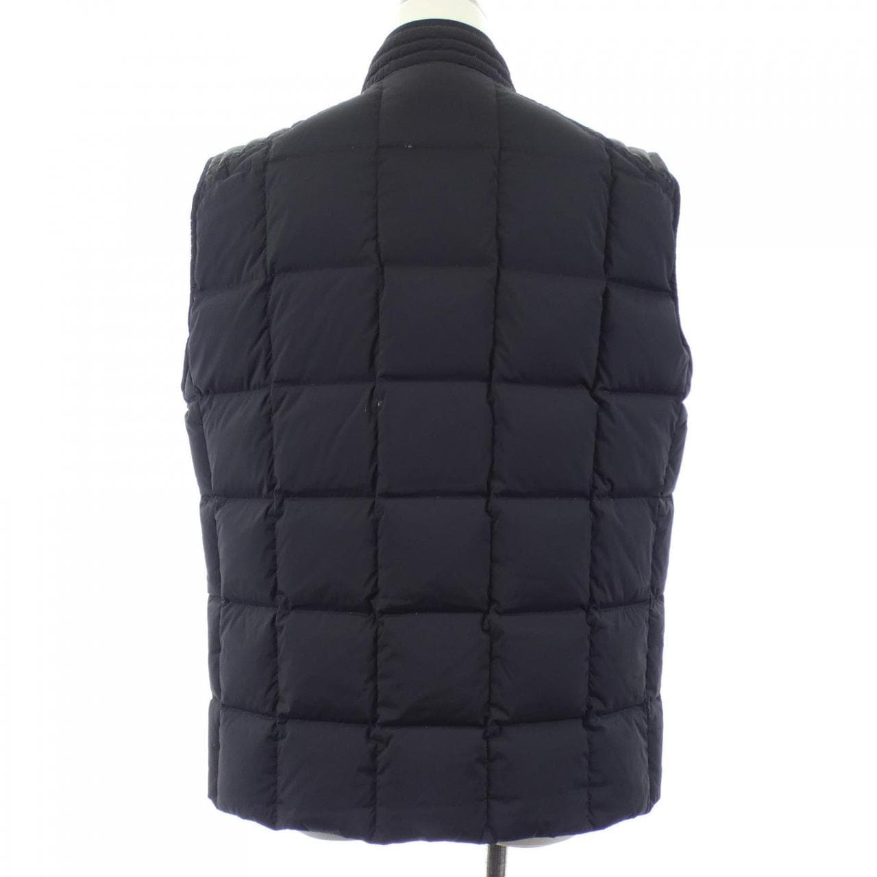 モンクレール MONCLER HOLSTEINER ダウンベスト