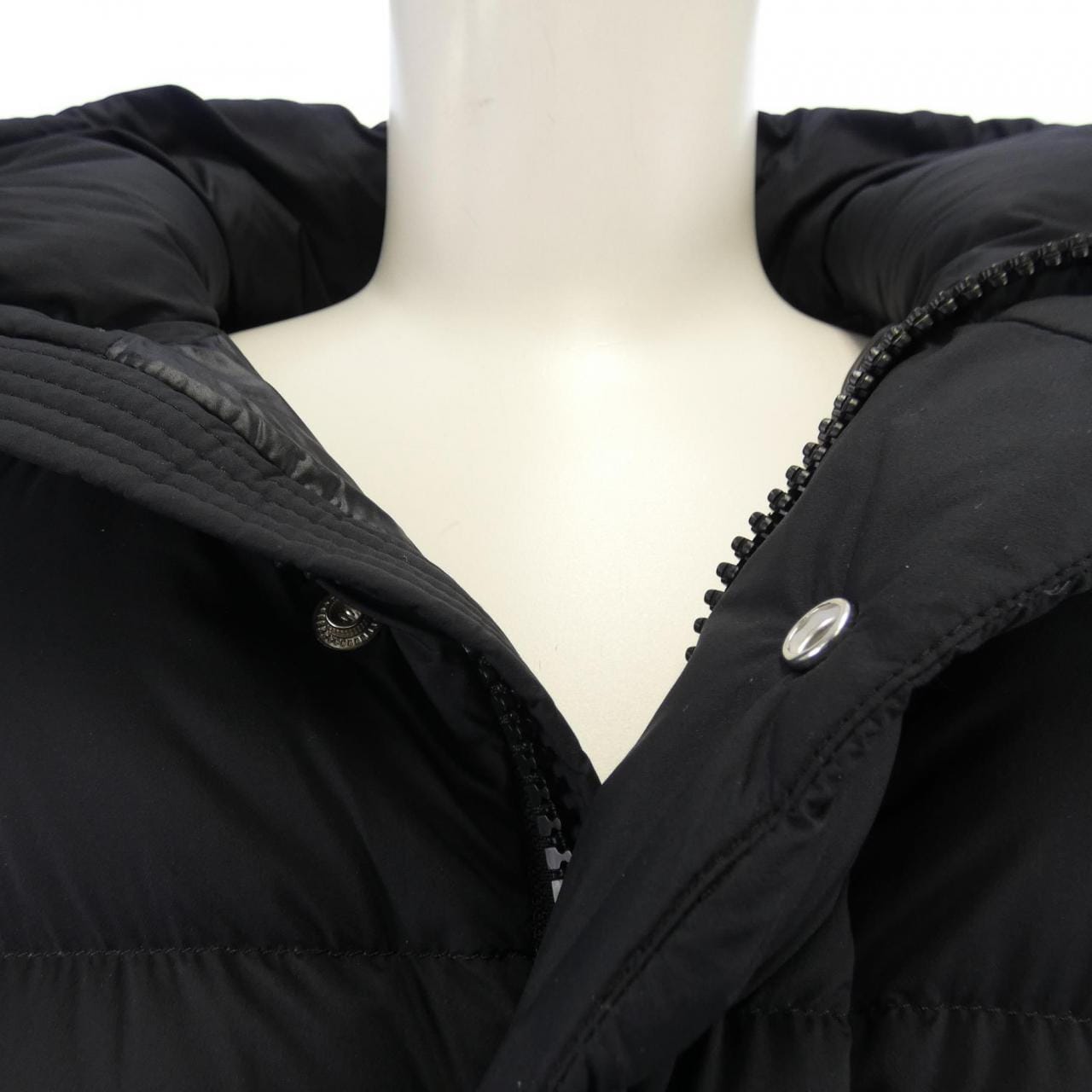 モンクレール MONCLER 53333 VEZERE ダウンジャケット