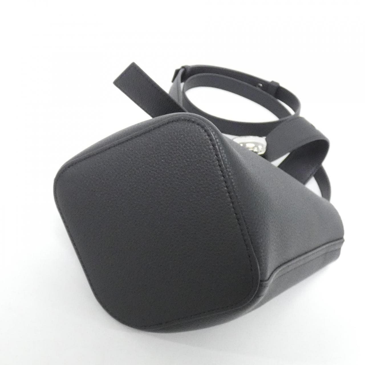 ロエベ ぺブル バケット ミニ AANBBBMX02 バッグ