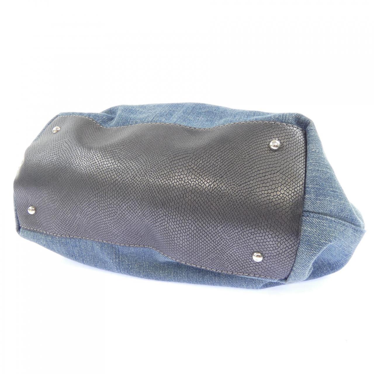 ゲス GUESS BAG