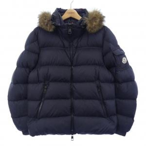 モンクレール MONCLER ダウンジャケット