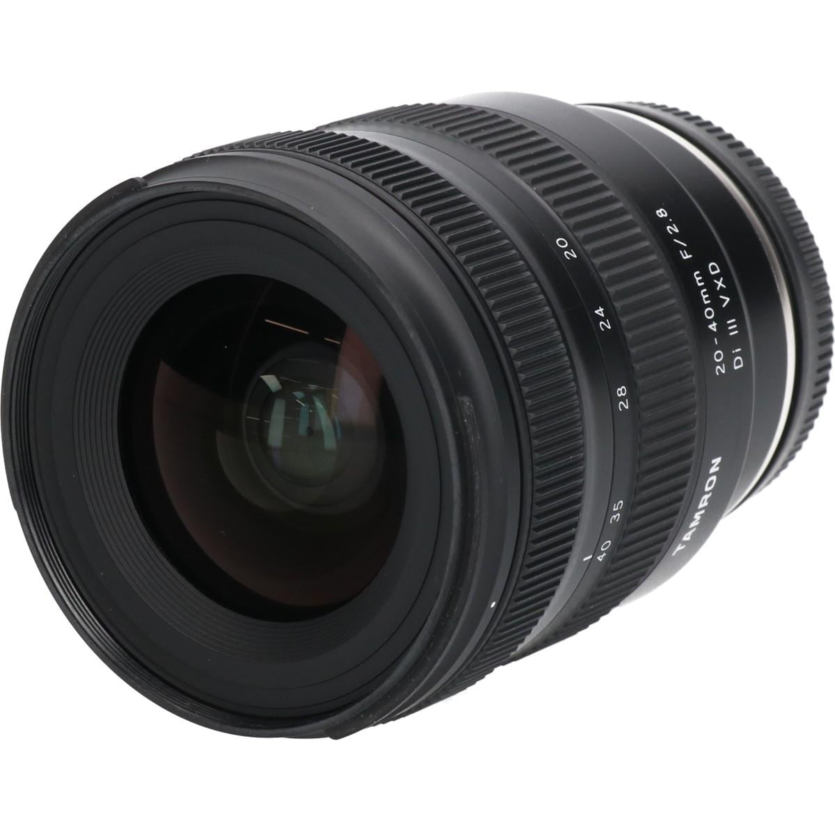 E20-40mm F2.8 Di III A062