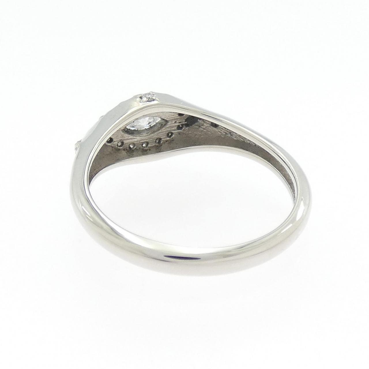 PT950钻石戒指，0.32克拉