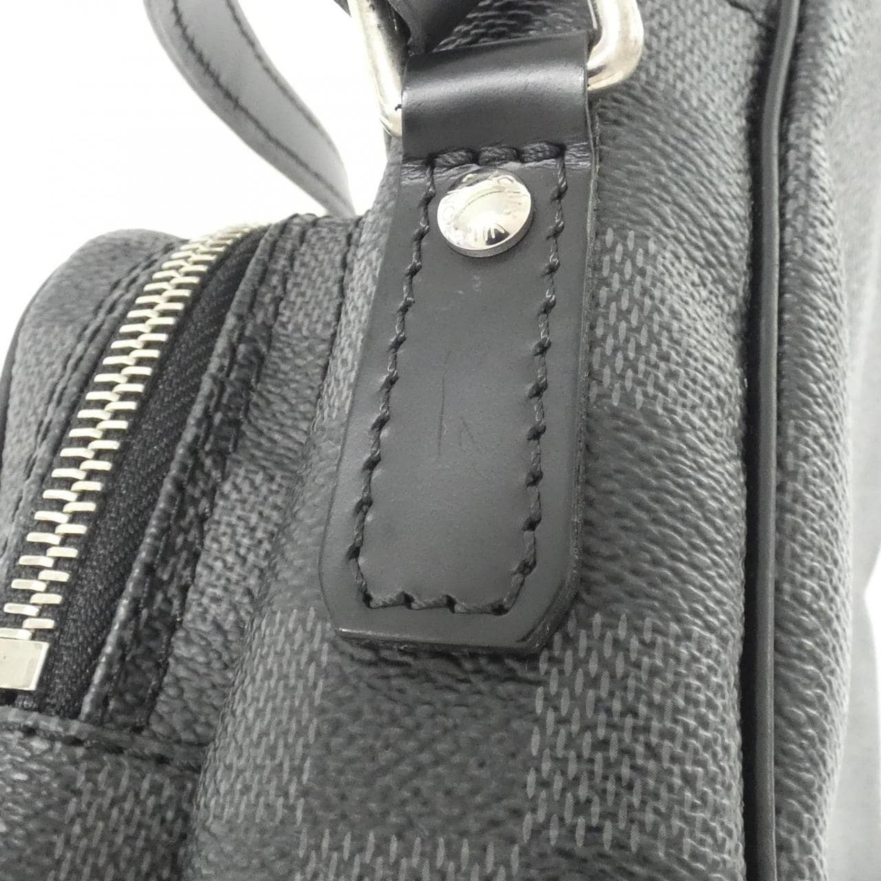 ルイヴィトン ダミエ グラフィット レム N41446 ショルダーバッグ